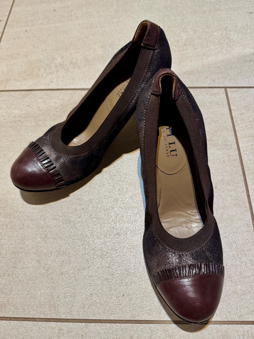 Anyi Lu Brown Cap-Toe Fringe Ballet Heels